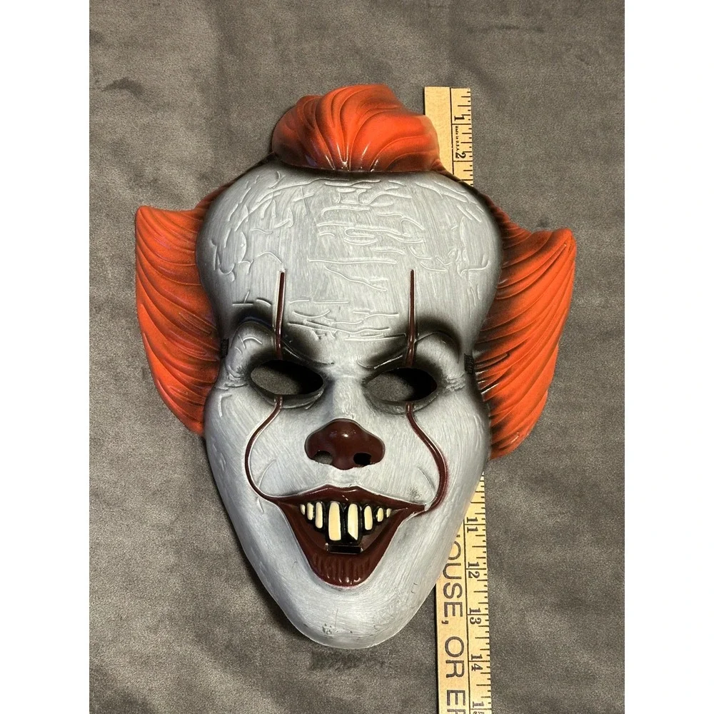 IT Pennywise Clown Mask Halloween Costume Horror Movie Plastic